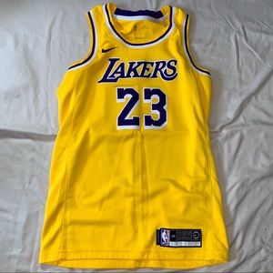 LeBron James Jersey- Lakers